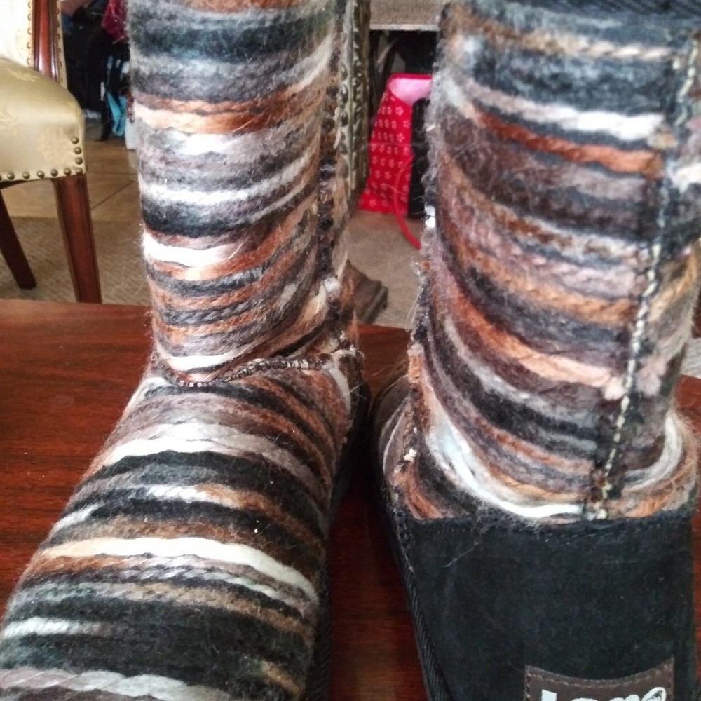 Lamo. Footwear